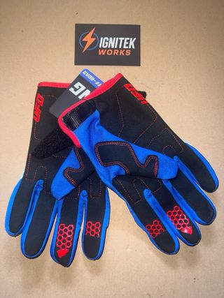 Guantes UFO azules nuevos