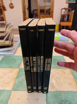 Lote de 4 novelas negras Jucar Años 70/80 (A)