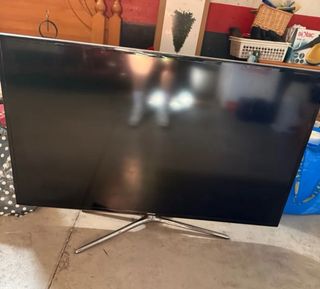 Smart TV Samsung 50" - Pantalla rara