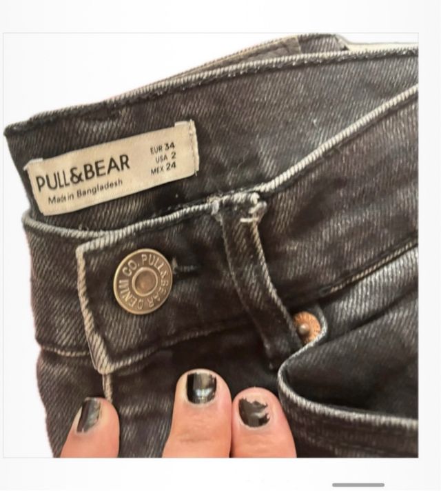 Vaqueros rotos negros