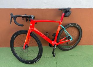 BH G8 Disc Bicicleta Carbono Ultegra electrónico