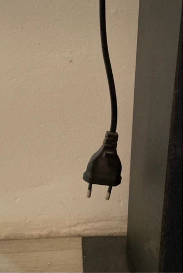 Torre audio qilive - negra