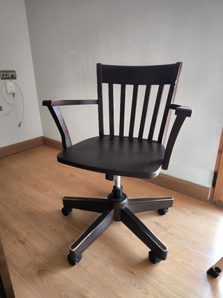 Silla escritorio madera marrón