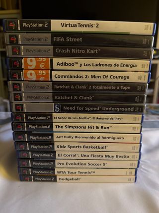 16 Juegos PS2 Con manual sin juego.