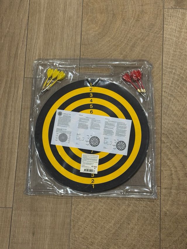 NUEVA A ESTRENAR Diana de dardos Nueva