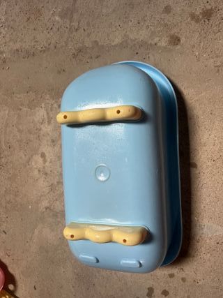 Bañera y orinal Nenuco