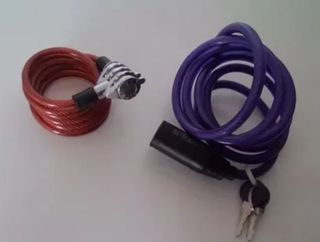 Cinta de transporte bici y 2 candados