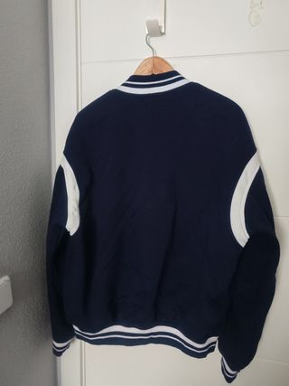 Cazadora bomber Bershka