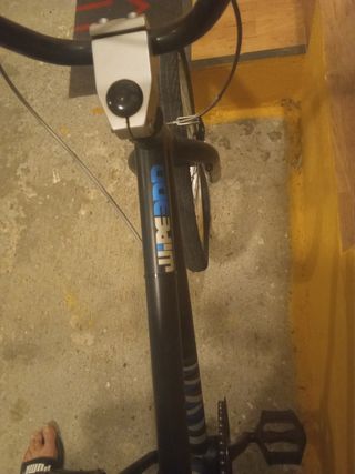 BMX negra para niños