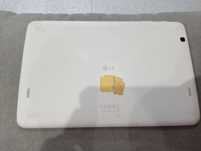 Tablet LG V700 - Blanca y Negra