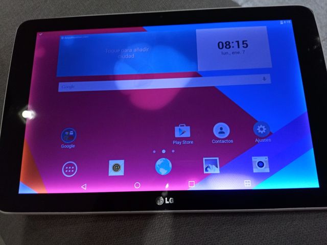 Tablet LG V700 - Blanca y Negra