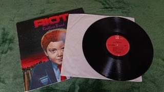 Vinilo Riot - Restless Breed