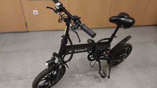 Bicicleta eléctrica e-Town plegable