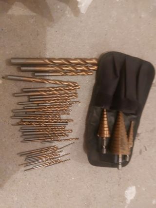 Brocas Titanio + 3 Brocas Escalonadas