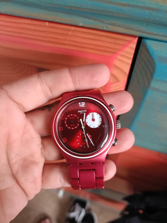 Reloj Swatch rojo Original