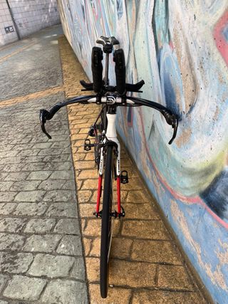 Bicicleta Trek Speed Concept 2.5