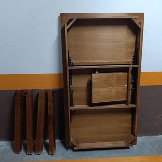 Mesa de comedor extensible de madera