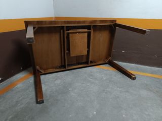 Mesa de comedor extensible de madera