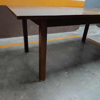 Mesa de comedor extensible de madera