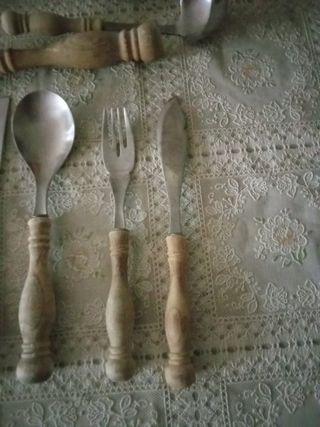 Cuberteria Dalia - Madera, 40 piezas