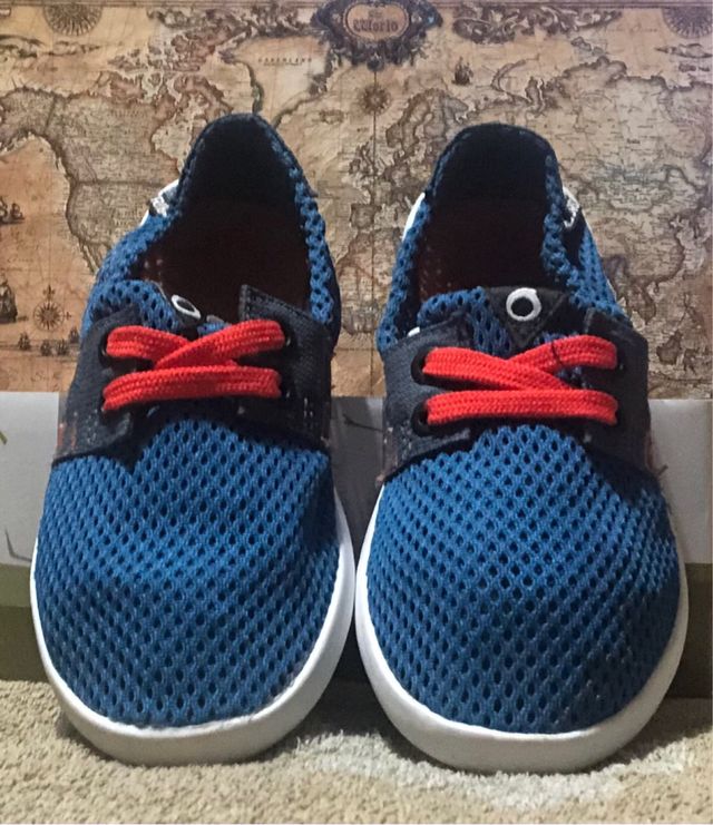 Calzado náutico Tribord niño talla 30