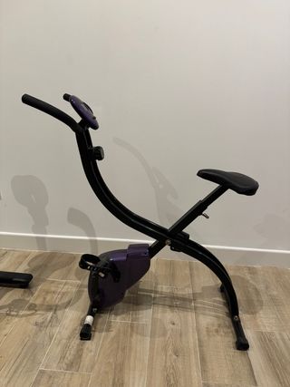 Bicicleta estática plegable