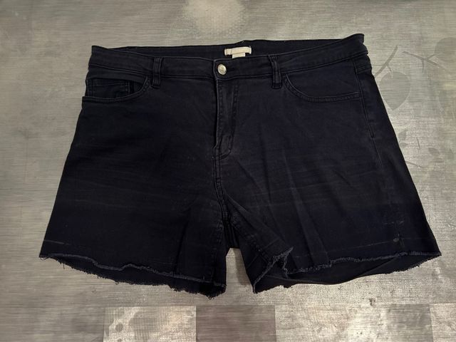 Pantalon vaquero corto