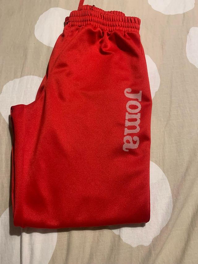 Pantalón chándal Joma rojo
talla 14 