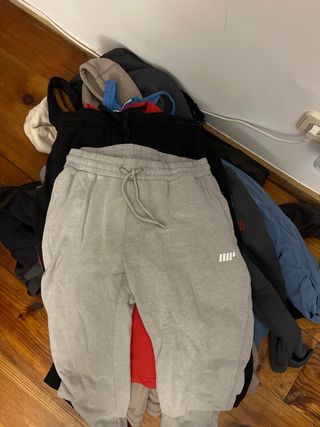 Pack ropa xl xxl. jerseis, abrigos, camisas...