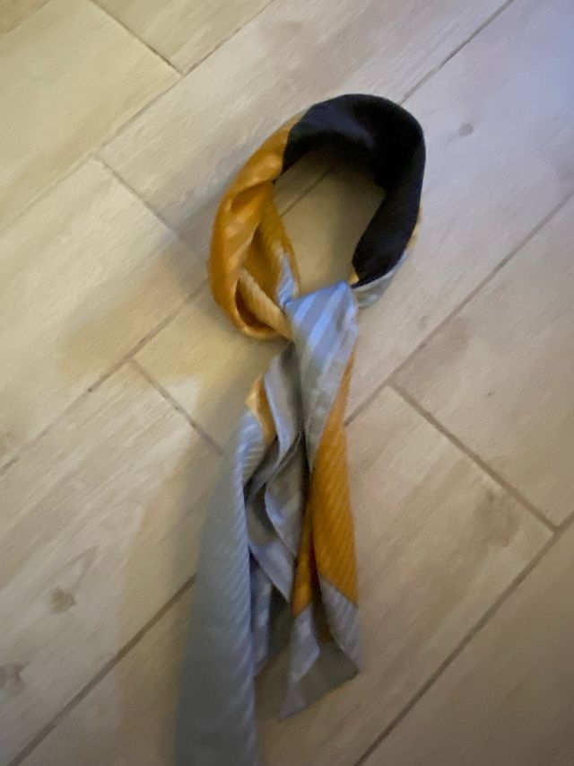 Foulard giallo senape e nero