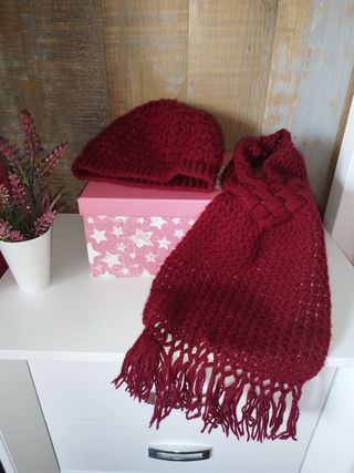 Gorro y bufanda lana - burdeos 