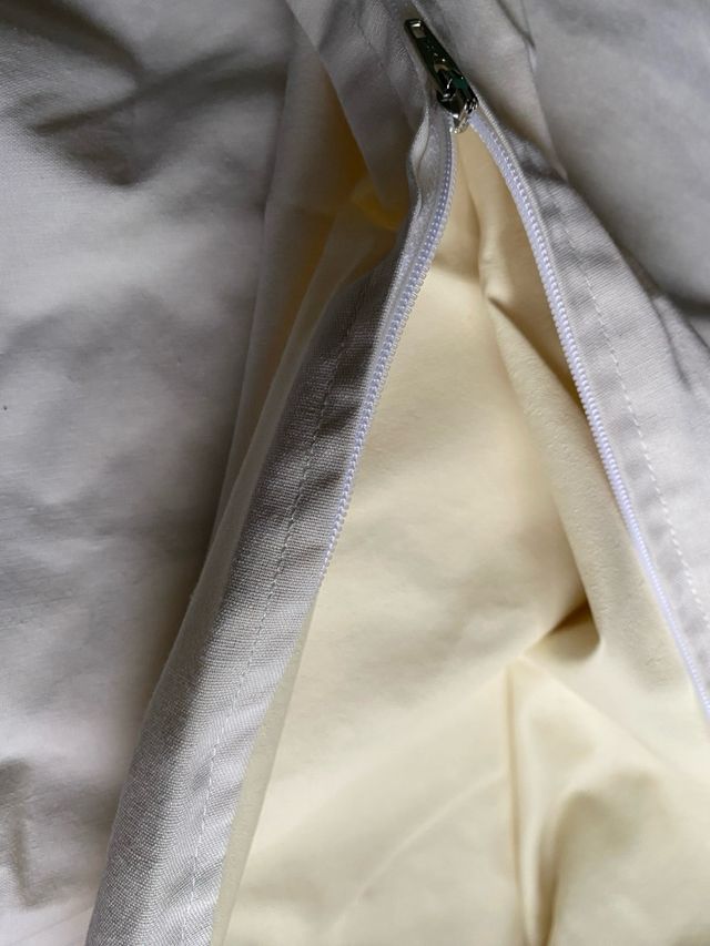 Funda antiácaros beige algodón