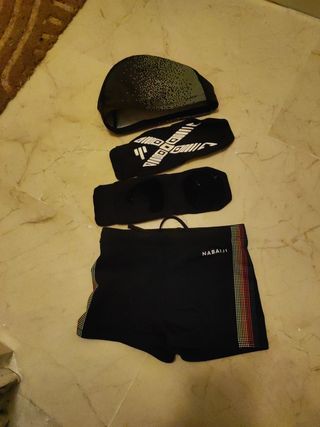 Gorro y escarpines natación niño 6-7años
