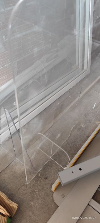 Mamparas metacrilato separación