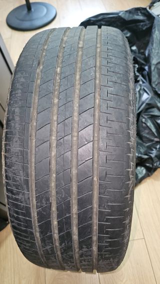 Neumático Bridgestone 215/45R18 89W