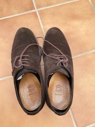 Zapatos ante marrón de vestir - Talla 42