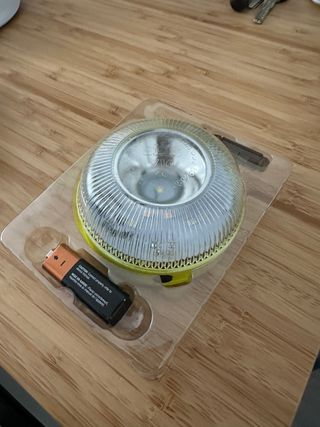 Baliza V16 emergencia