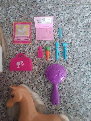 Muñeca Barbie Yo Puedo Ser Veterinaria Ecuestre