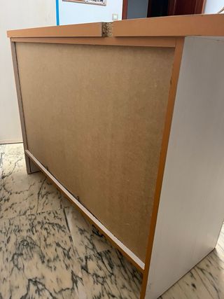 Escritorio con almacenaje