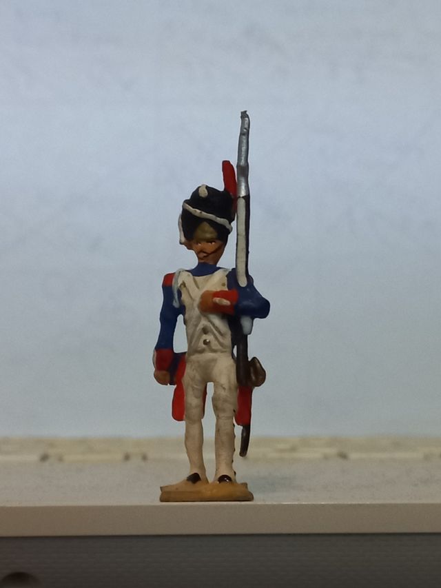 4 Soldados NAPOLEON Plomo GRANADEROS sobre 1910