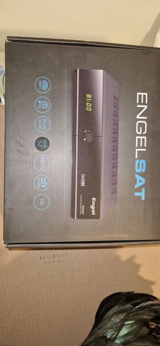 Engel RS8100Y: Receptor Satélite HD