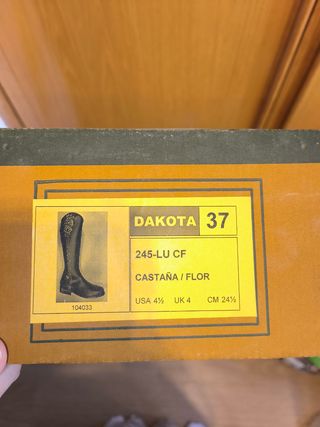 Valverde del Camino, Botas Dakota marrón, talla 37