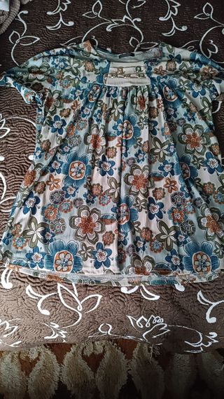 Blusa floral multicolor