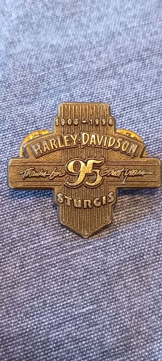 Spilla Harley Davidson Sturgis 95°  altre omaggio