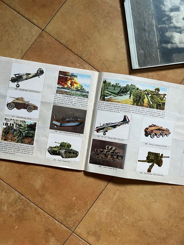 Álbum MGA El Mundo en Guerra