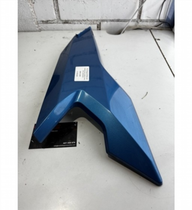 CARENADO BAJO ASIENTO DCHO BMW C400X