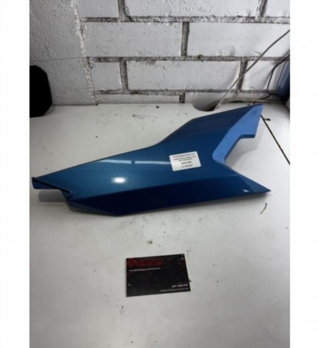 CARENADO BAJO ASIENTO DCHO BMW C400X