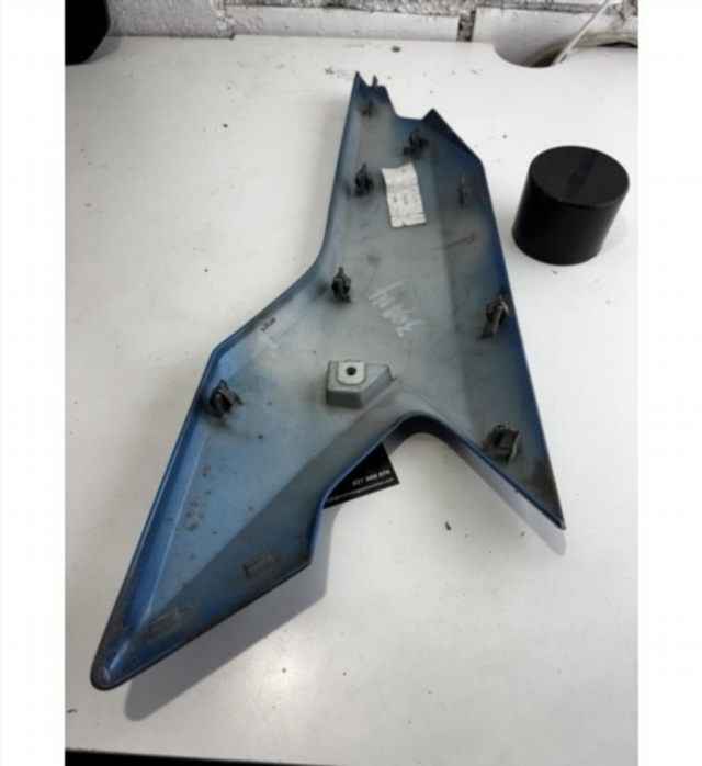 CARENADO BAJO ASIENTO DCHO BMW C400X