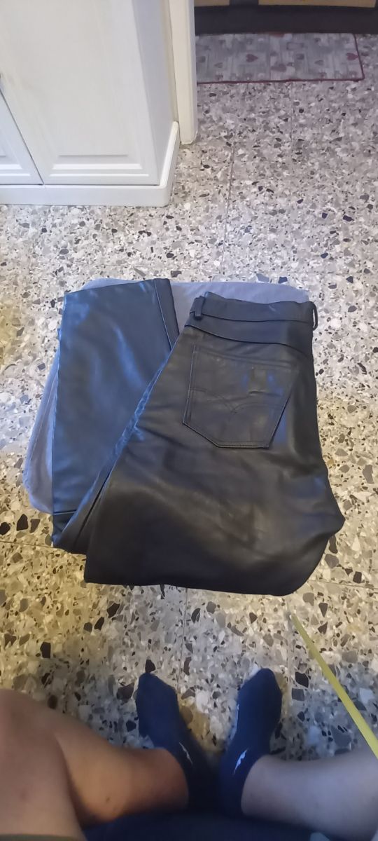 Pantaloni pelle biker neri marca  c.m.j.