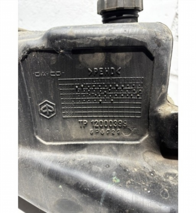 DEPOSITO COMBUSTIBLE CON NIVEL PIAGGIO NRG MC3